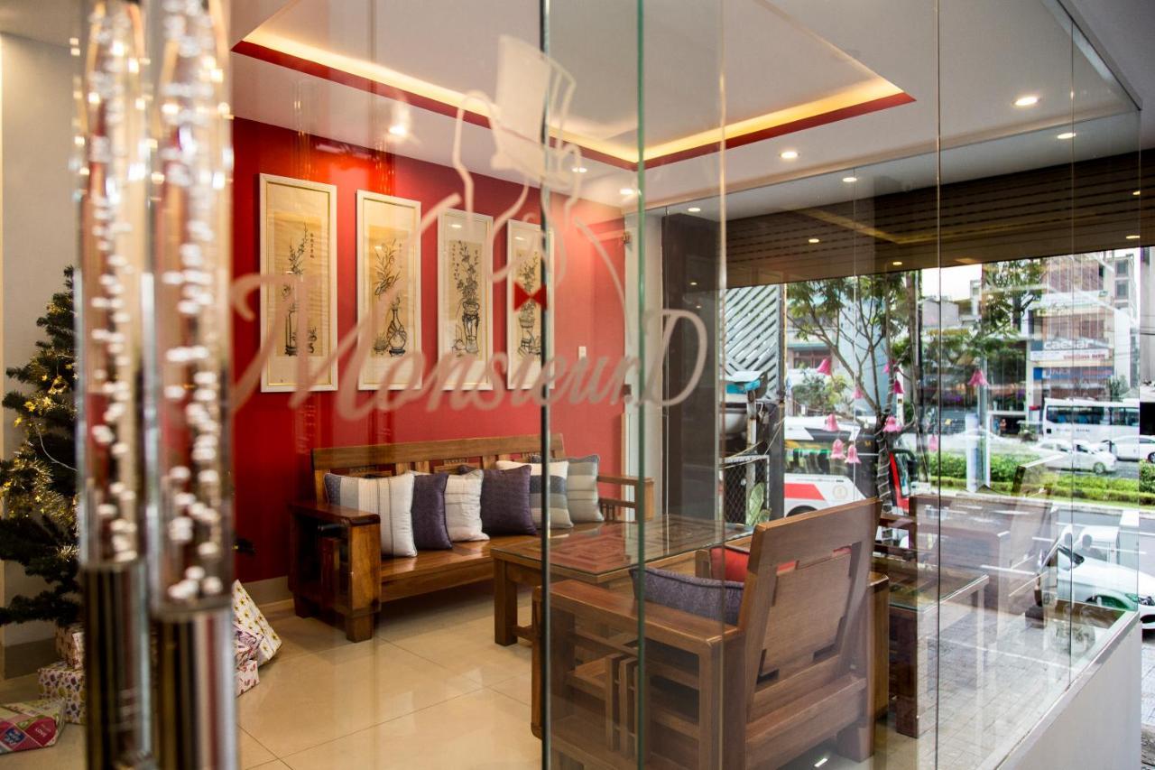 Monsieur Diesel Hotel Danang Exterior photo