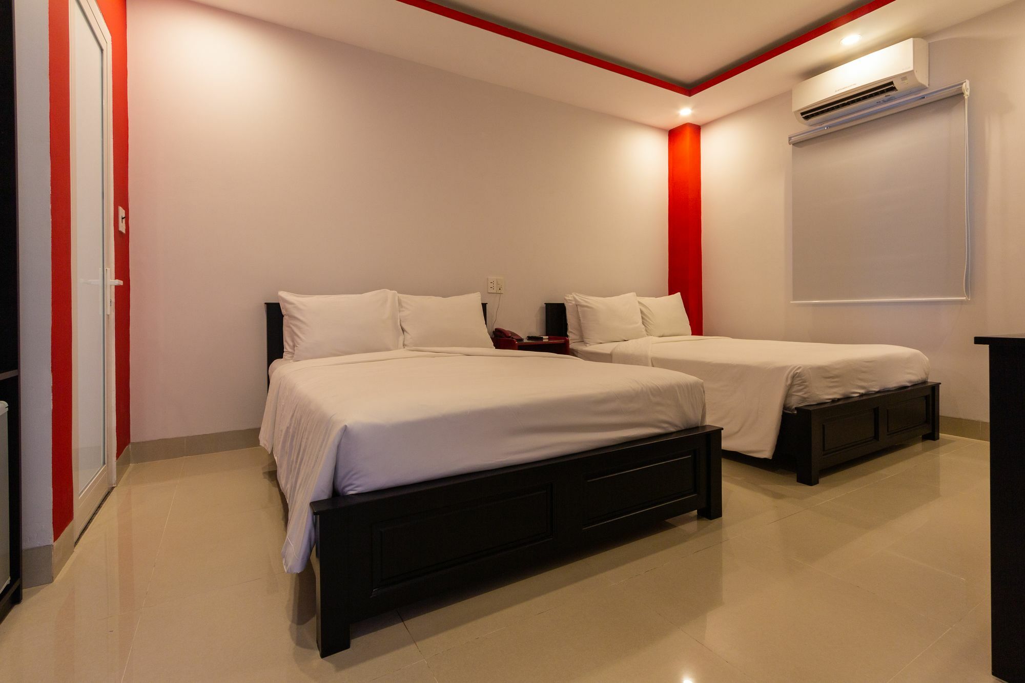 Monsieur Diesel Hotel Danang Exterior photo