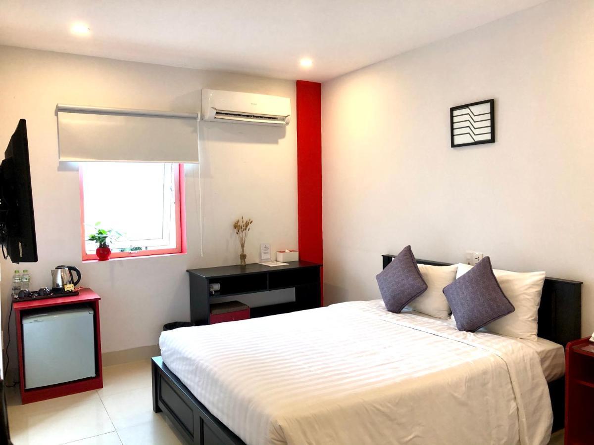 Monsieur Diesel Hotel Danang Exterior photo